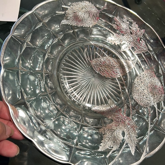 Vintage (Antique )Sterling Silver Serving Platter w/ Inlay Leaves - Picture 6 of 6